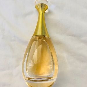Dior J’adore Perfume